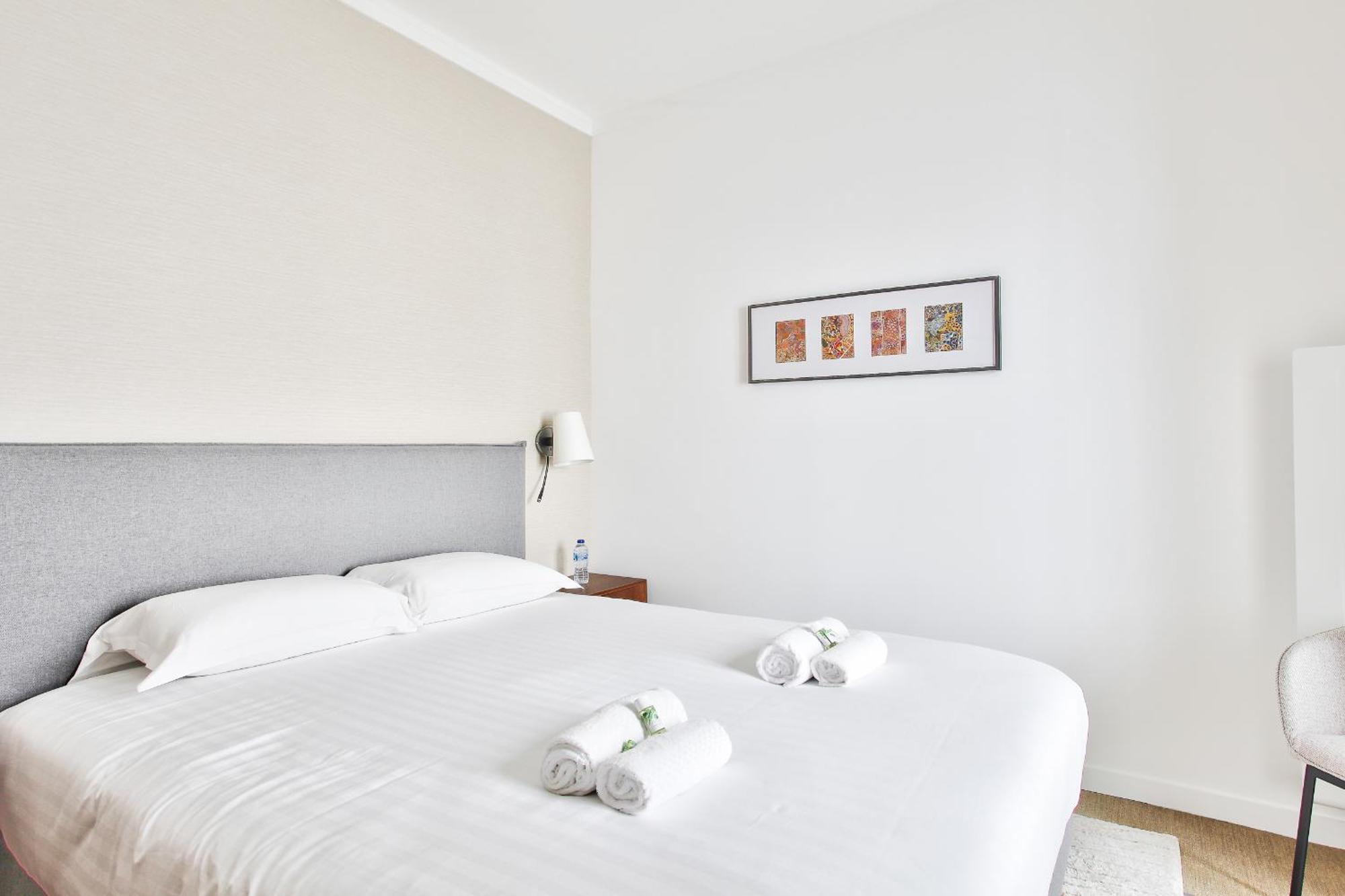 Marais Elegence Suites - Two Bedrooms Paris Exteriör bild